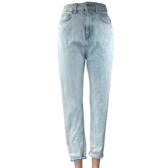 Zara Women's Blue Light Wash High Rise Distressed Tapered Leg Denim Jeans Size 2 - Picture 1 of 5
